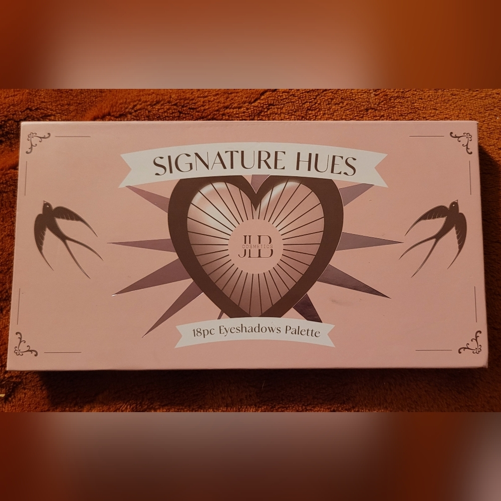 JLB Cosmetics Signature Hues 18 Eyeshadow Palette - NEW SEALED - 18 Eye Shadow